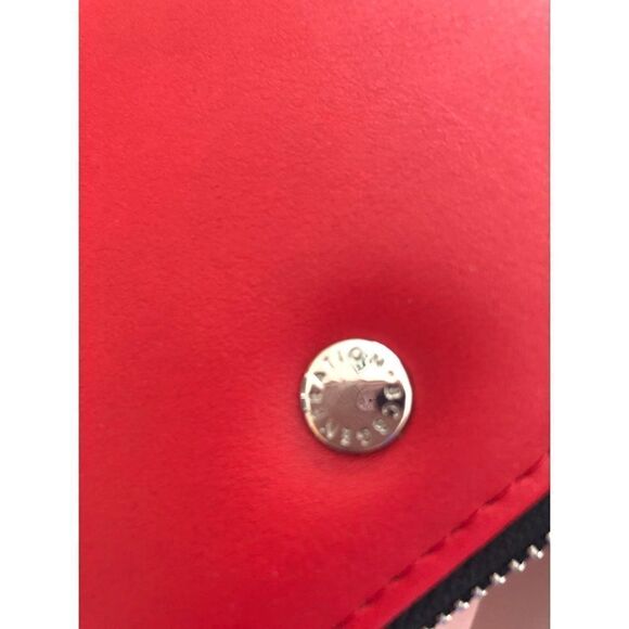 BCBG wristlet wallets for women - Picture 4 of 7